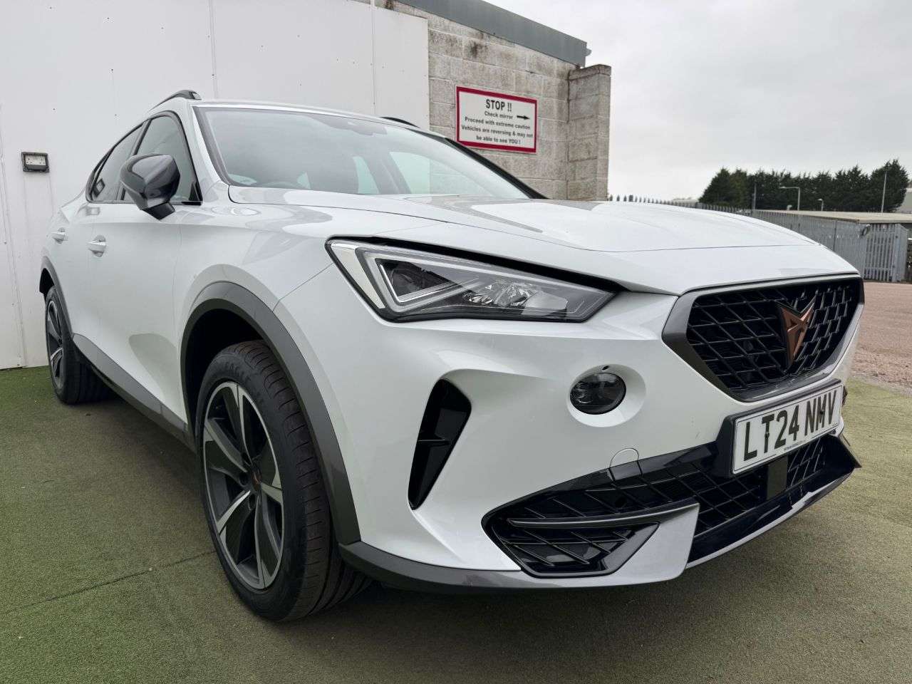 2024 CUPRA FORMENTOR 2024 CUPRA FORMENTOR