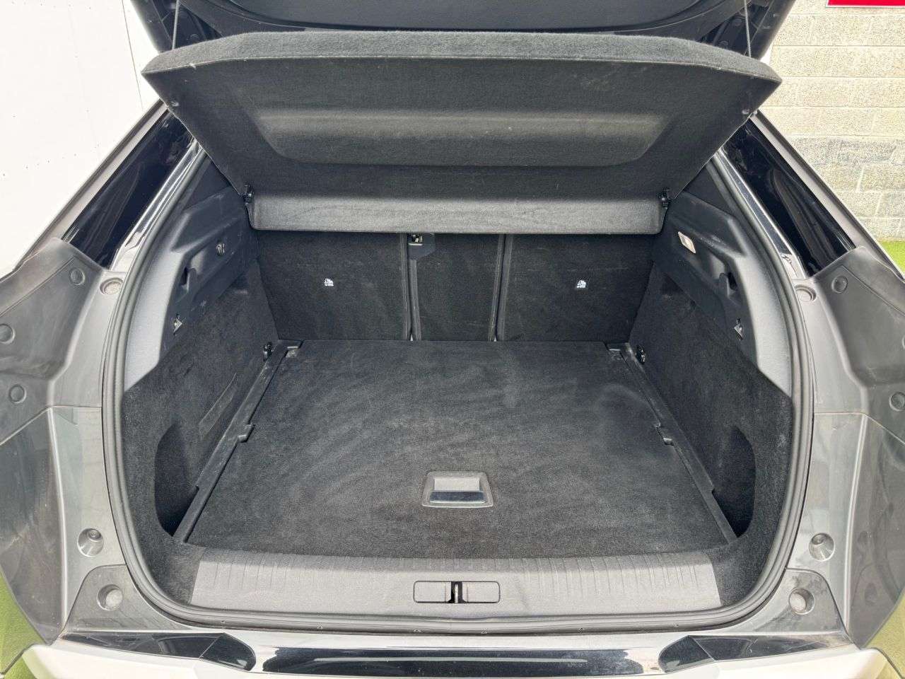 2024 PEUGEOT E-3008 2024 PEUGEOT E-3008