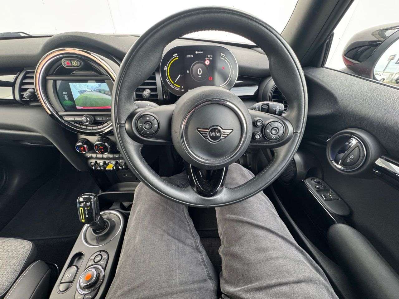 2021 MINI ELECTRIC HATCH 2021 MINI ELECTRIC HATCH