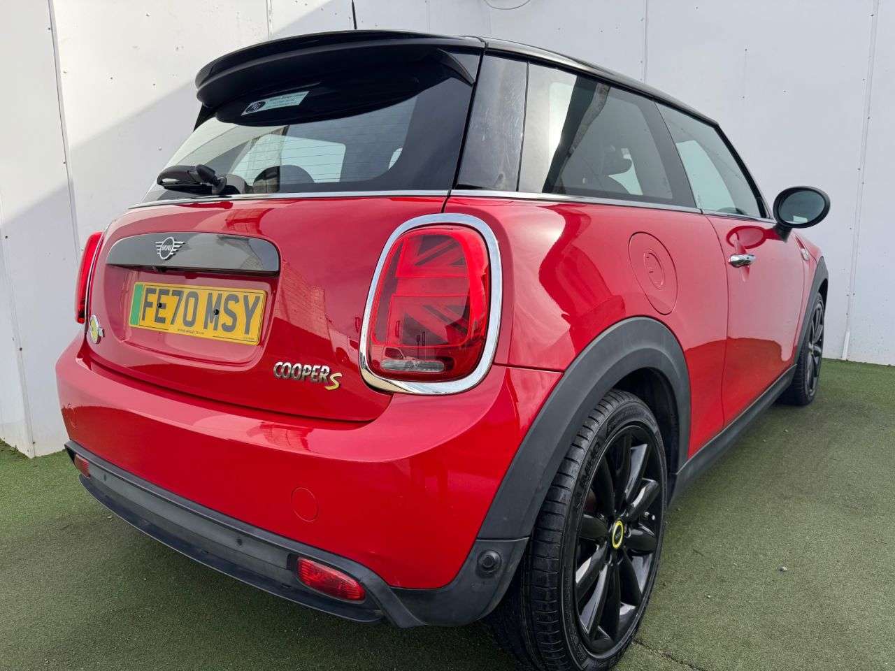 2021 MINI ELECTRIC HATCH 2021 MINI ELECTRIC HATCH