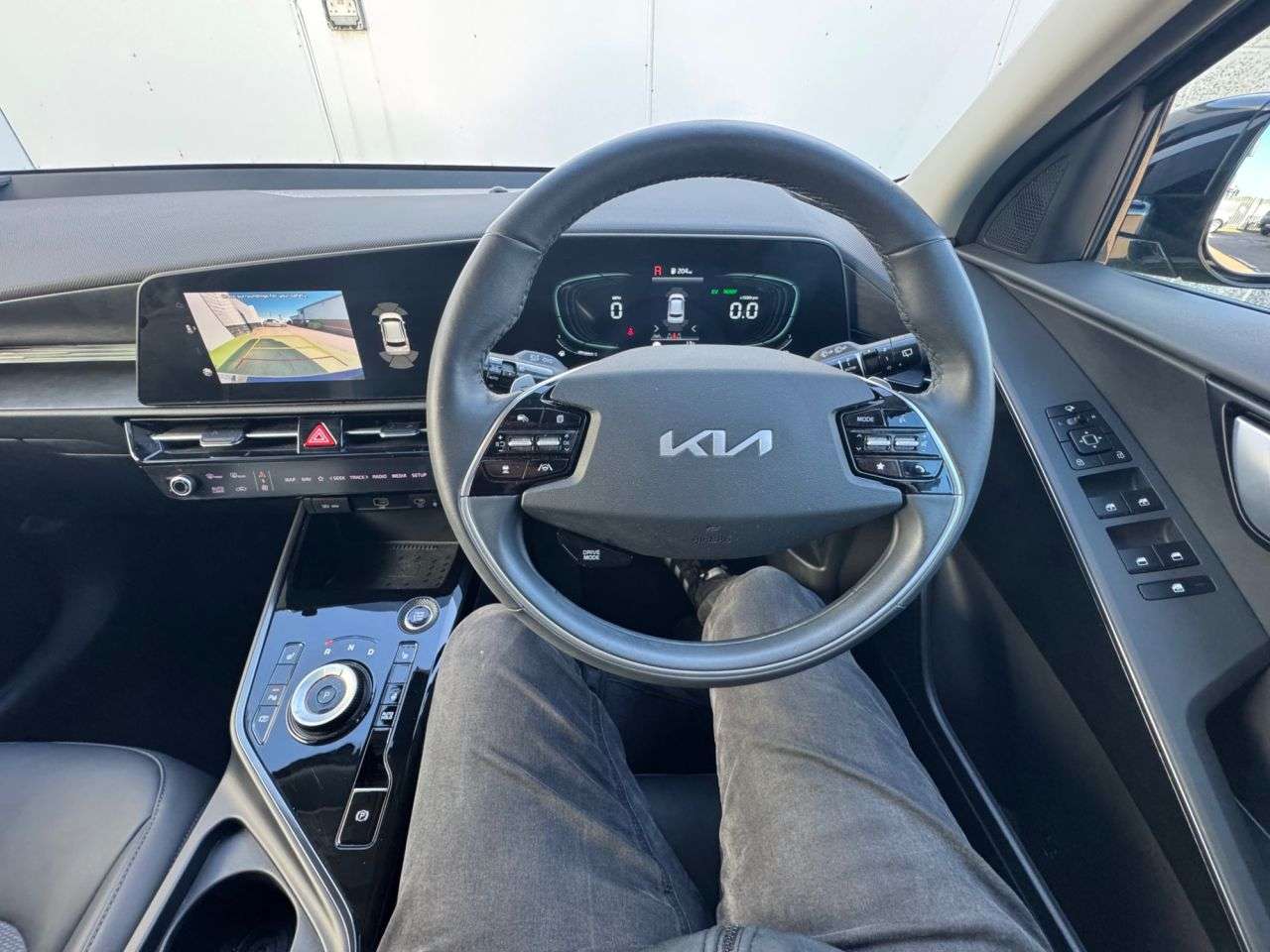 2023 KIA NIRO 2023 KIA NIRO