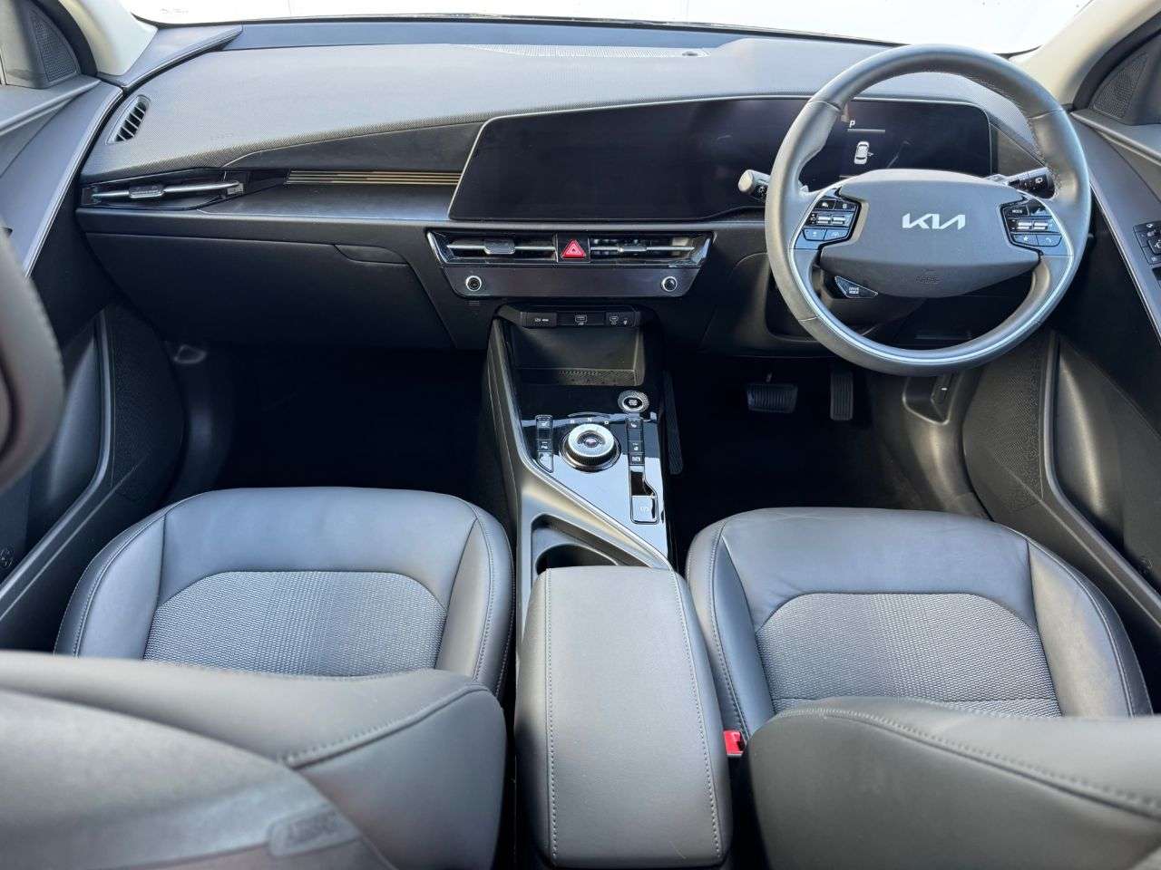 2023 KIA NIRO 2023 KIA NIRO