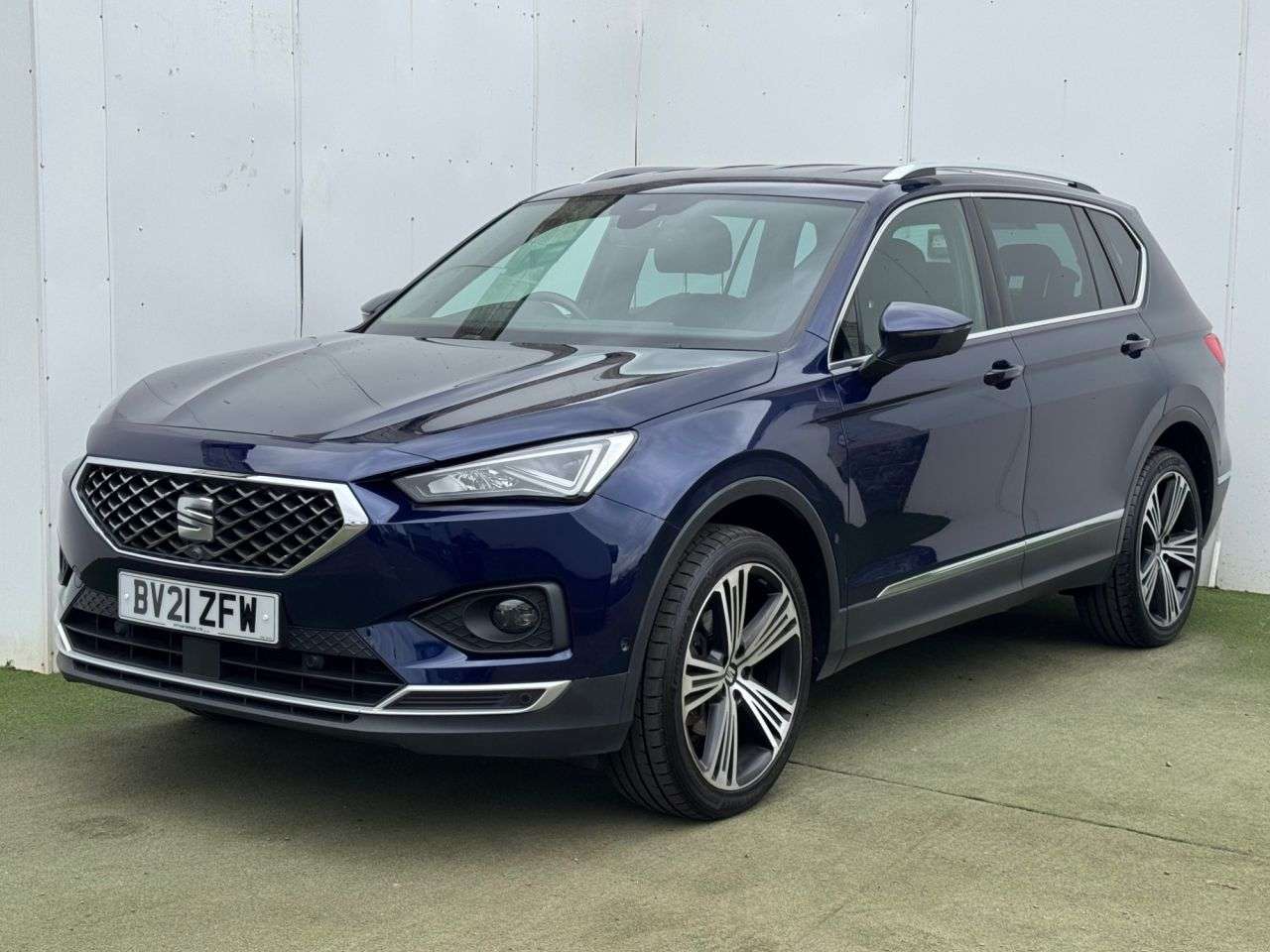 A 2021 SEAT TARRACO 1.5 TSI EVO XCELLENCE Lux SUV 5dr Petrol DSG Euro 6 (s/s) (150 ps) A 2021 SEAT TARRACO 1.5 TSI EVO XCELLENCE Lux SUV 5dr Petrol DSG Euro 6 (s/s) (150 ps)
