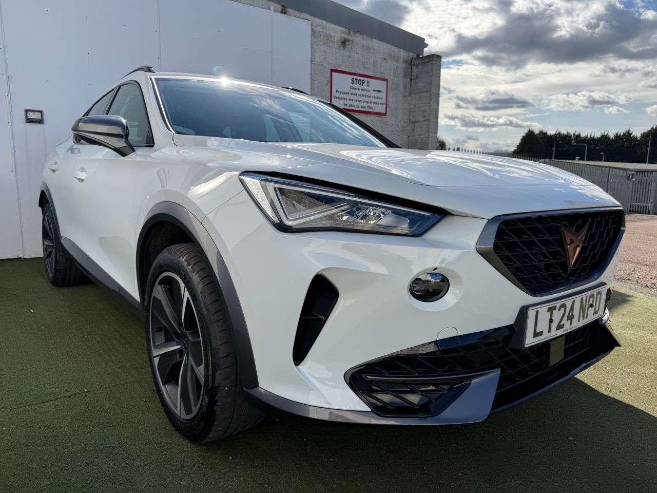 2024 CUPRA FORMENTOR 2024 CUPRA FORMENTOR