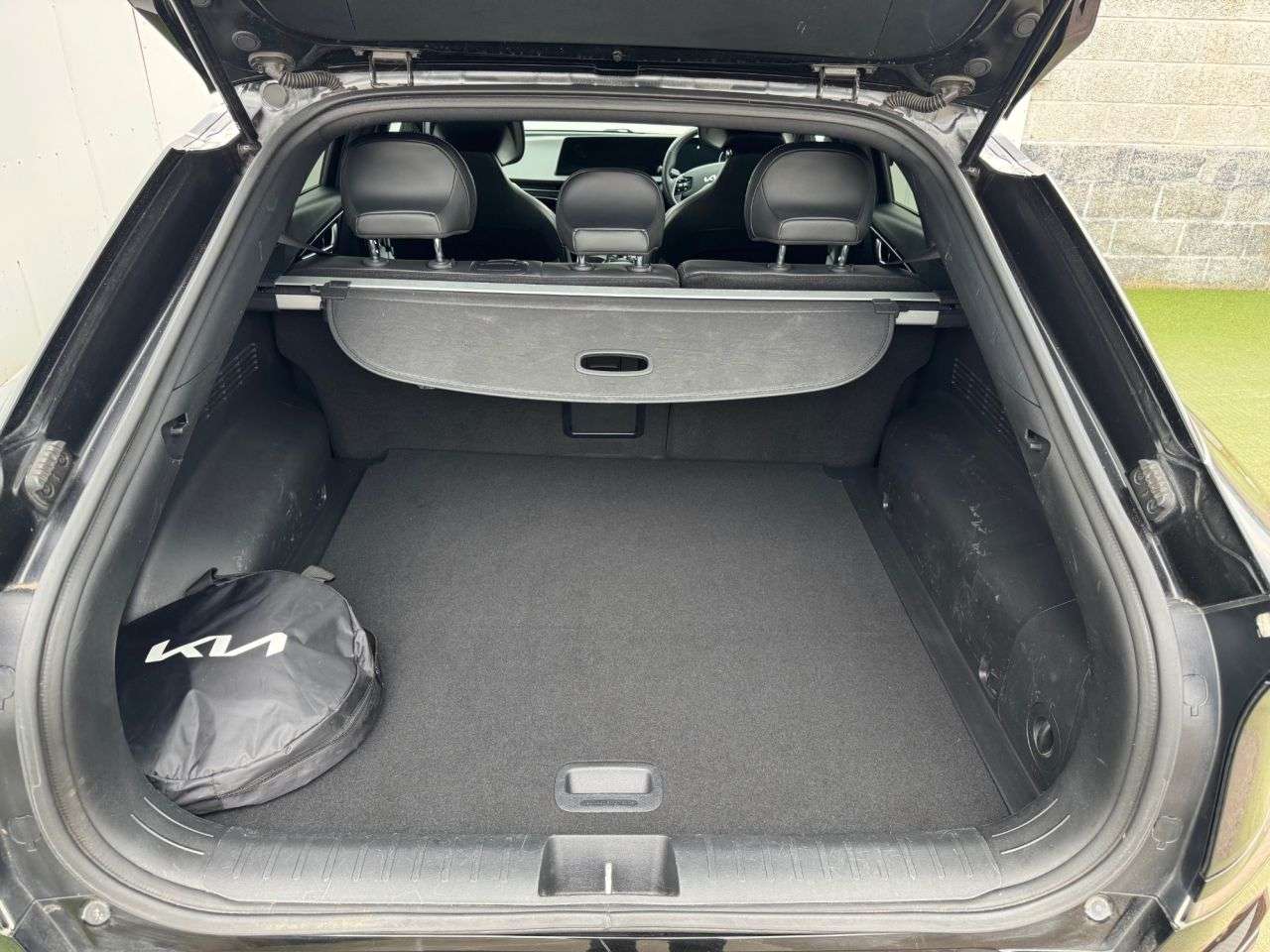 2023 KIA EV6 2023 KIA EV6