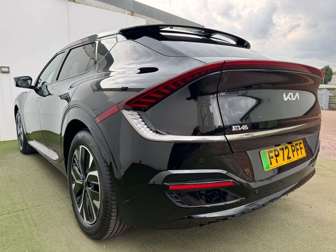 2023 KIA EV6 2023 KIA EV6