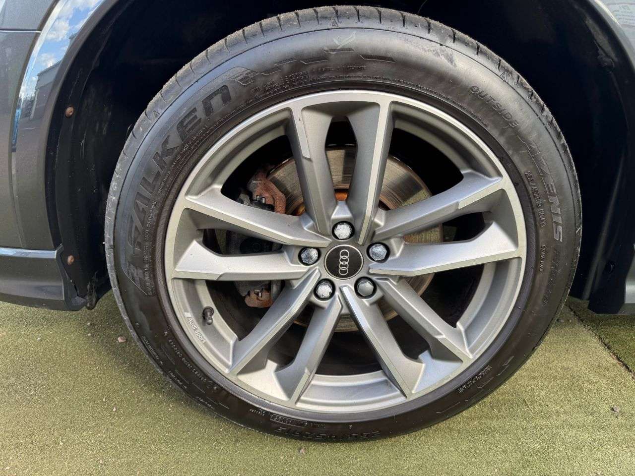 2023 AUDI Q3 2023 AUDI Q3