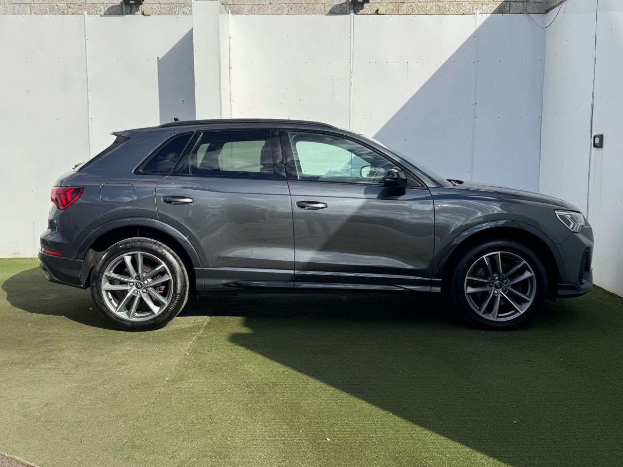 2023 AUDI Q3 2023 AUDI Q3