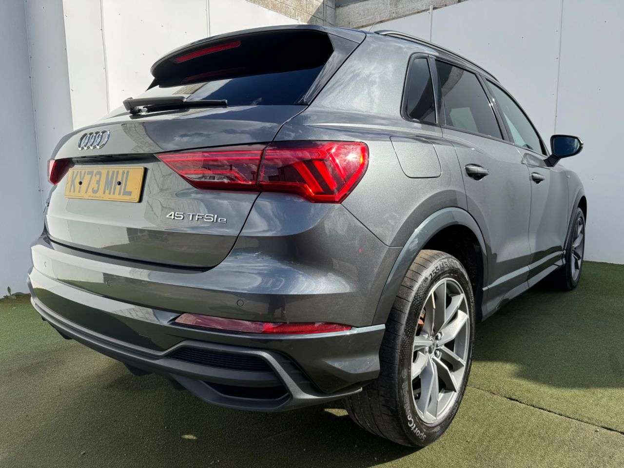 2023 AUDI Q3 2023 AUDI Q3