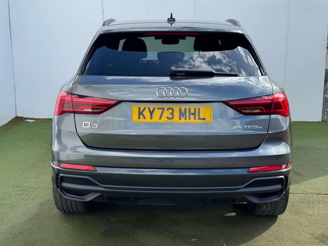 2023 AUDI Q3 2023 AUDI Q3