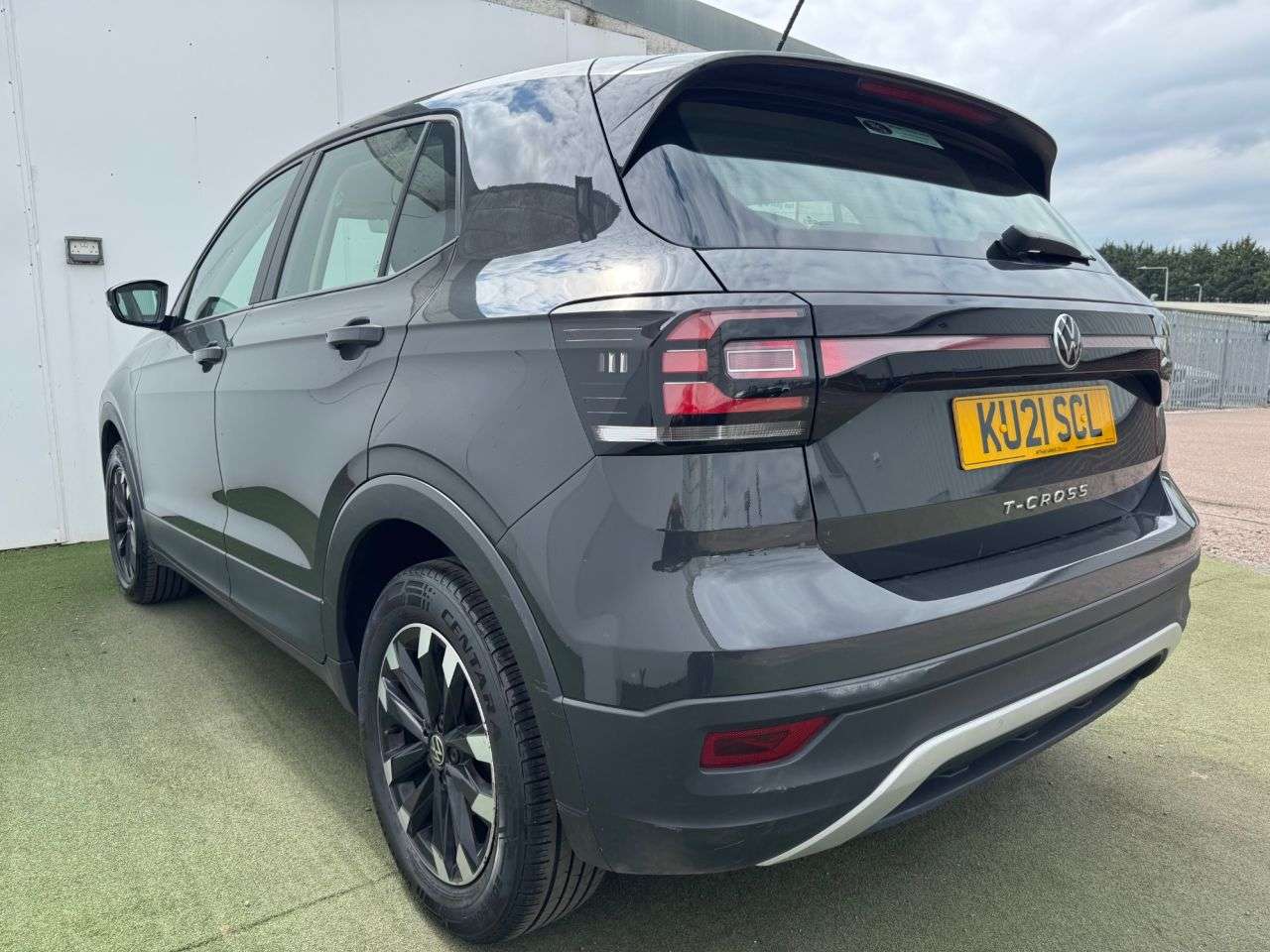 2021 VOLKSWAGEN T-CROSS 2021 VOLKSWAGEN T-CROSS