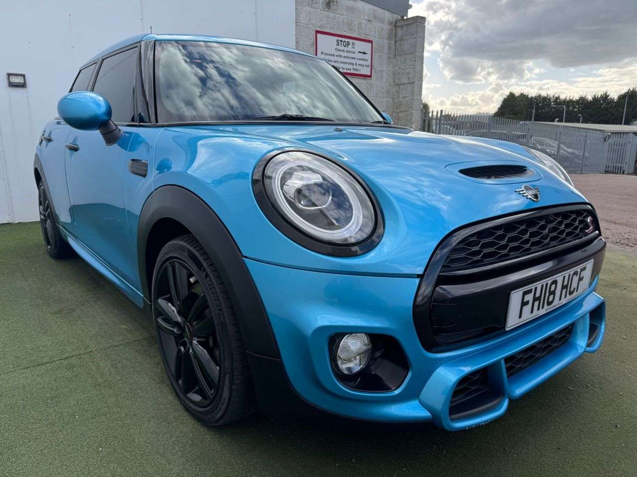 2018 MINI HATCH 2018 MINI HATCH