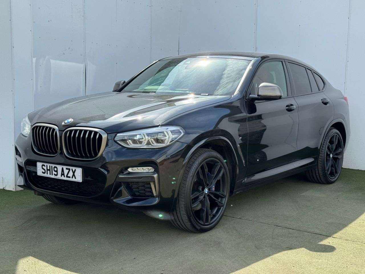 A 2019 BMW X4 3.0 M40d SUV 5dr Diesel Auto xDrive Euro 6 (s/s) (326 ps) A 2019 BMW X4 3.0 M40d SUV 5dr Diesel Auto xDrive Euro 6 (s/s) (326 ps)