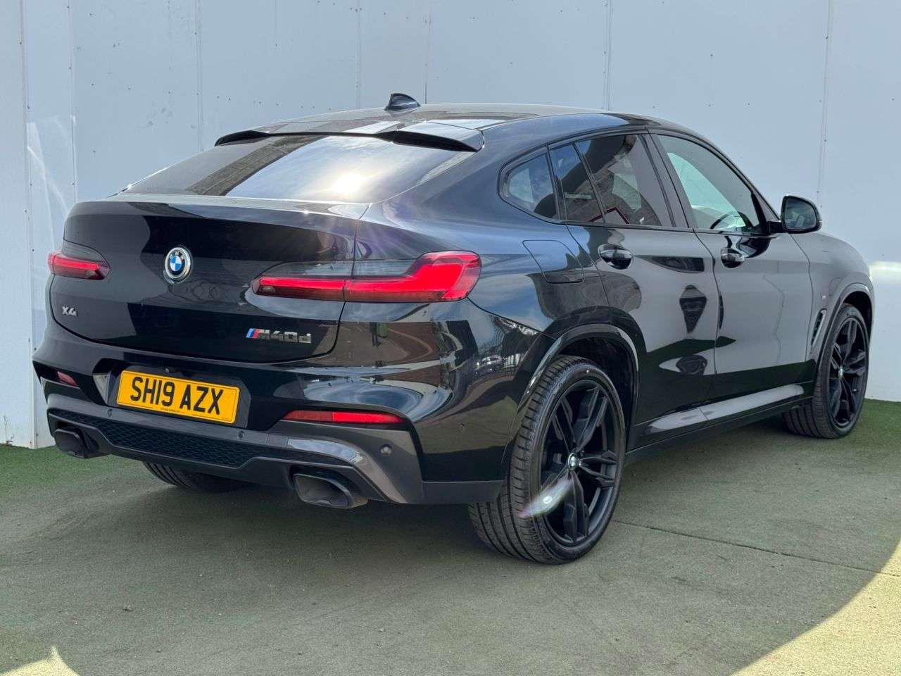 A 2019 BMW X4 3.0 M40d SUV 5dr Diesel Auto xDrive Euro 6 (s/s) (326 ps) A 2019 BMW X4 3.0 M40d SUV 5dr Diesel Auto xDrive Euro 6 (s/s) (326 ps)