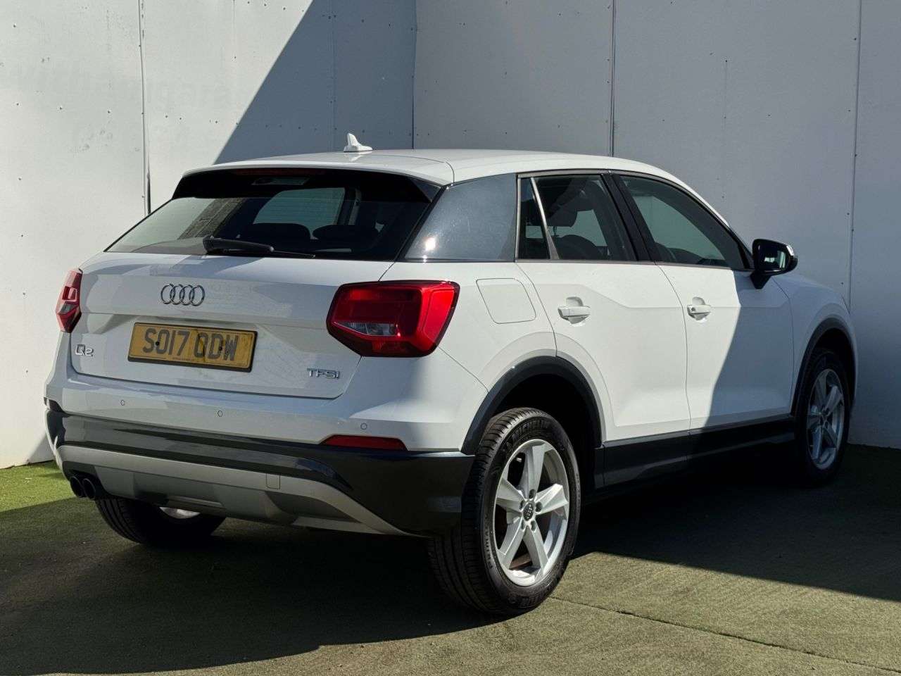 A 2017 AUDI Q2 1.4 TFSI CoD Sport SUV 5dr Petrol S Tronic Euro 6 (s/s) (150 ps) A 2017 AUDI Q2 1.4 TFSI CoD Sport SUV 5dr Petrol S Tronic Euro 6 (s/s) (150 ps)