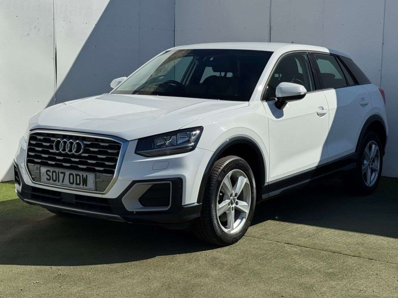 A 2017 AUDI Q2 1.4 TFSI CoD Sport SUV 5dr Petrol S Tronic Euro 6 (s/s) (150 ps) A 2017 AUDI Q2 1.4 TFSI CoD Sport SUV 5dr Petrol S Tronic Euro 6 (s/s) (150 ps)