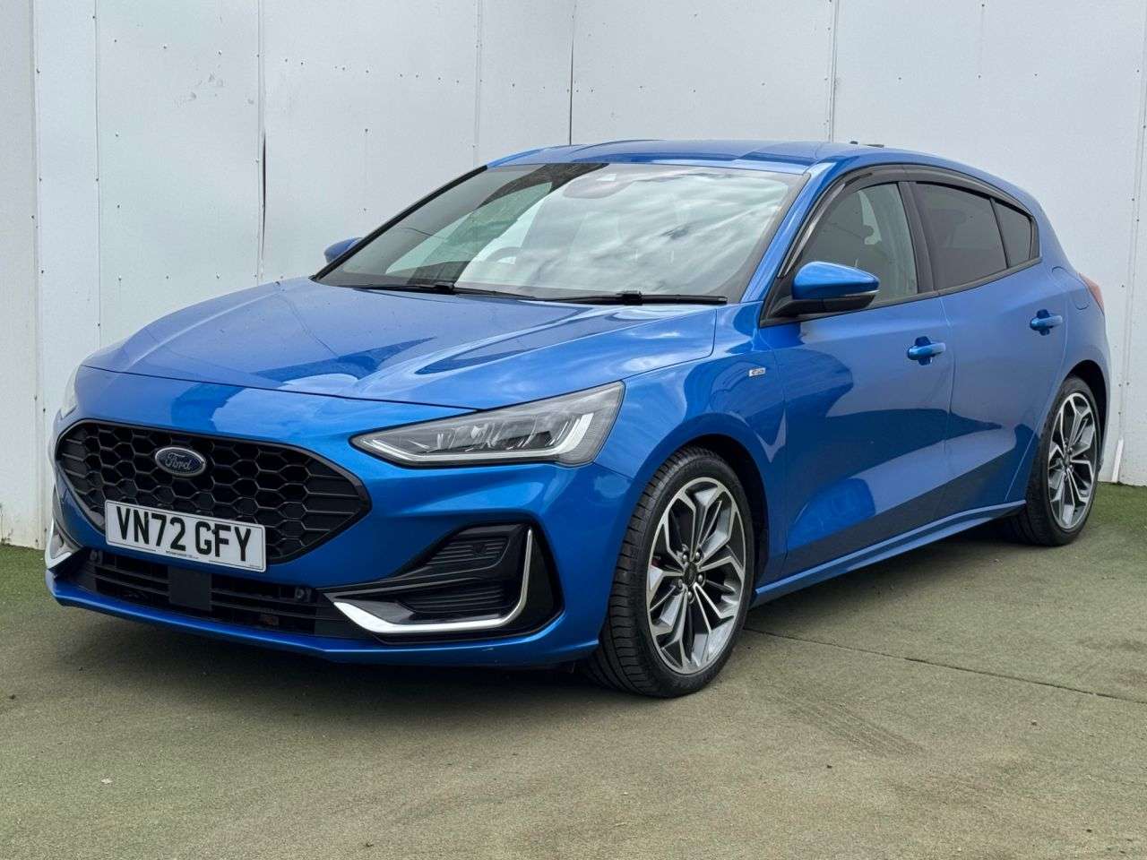 A 2022 FORD FOCUS 1.5 EcoBlue ST-Line Vignale Hatchback 5dr Diesel Auto Euro 6 (s/s) (120 ps) A 2022 FORD FOCUS 1.5 EcoBlue ST-Line Vignale Hatchback 5dr Diesel Auto Euro 6 (s/s) (120 ps)