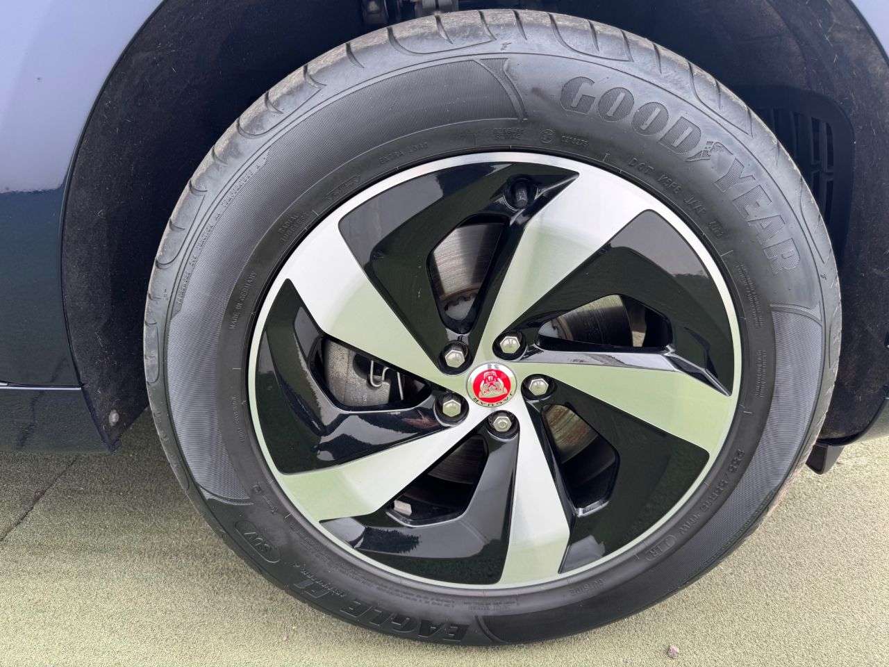 2023 JAGUAR F-PACE 2023 JAGUAR F-PACE