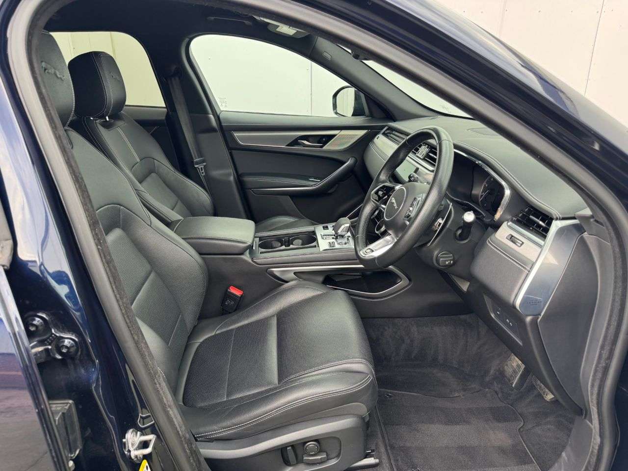 2023 JAGUAR F-PACE 2023 JAGUAR F-PACE