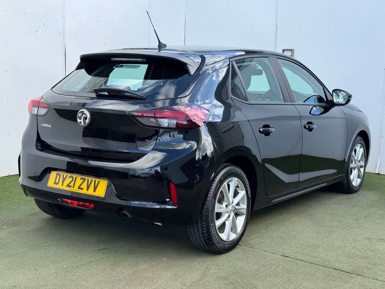 A 2021 VAUXHALL CORSA 1.2 SE Hatchback 5dr Petrol Manual Euro 6 (75 ps) A 2021 VAUXHALL CORSA 1.2 SE Hatchback 5dr Petrol Manual Euro 6 (75 ps)