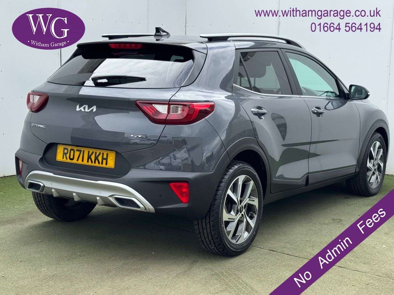 A 2021 KIA STONIC 1.0 T-GDi MHEV GT-Line SUV 5dr Petrol Hybrid DCT Euro 6 (s/s) (118 bhp) A 2021 KIA STONIC 1.0 T-GDi MHEV GT-Line SUV 5dr Petrol Hybrid DCT Euro 6 (s/s) (118 bhp)
