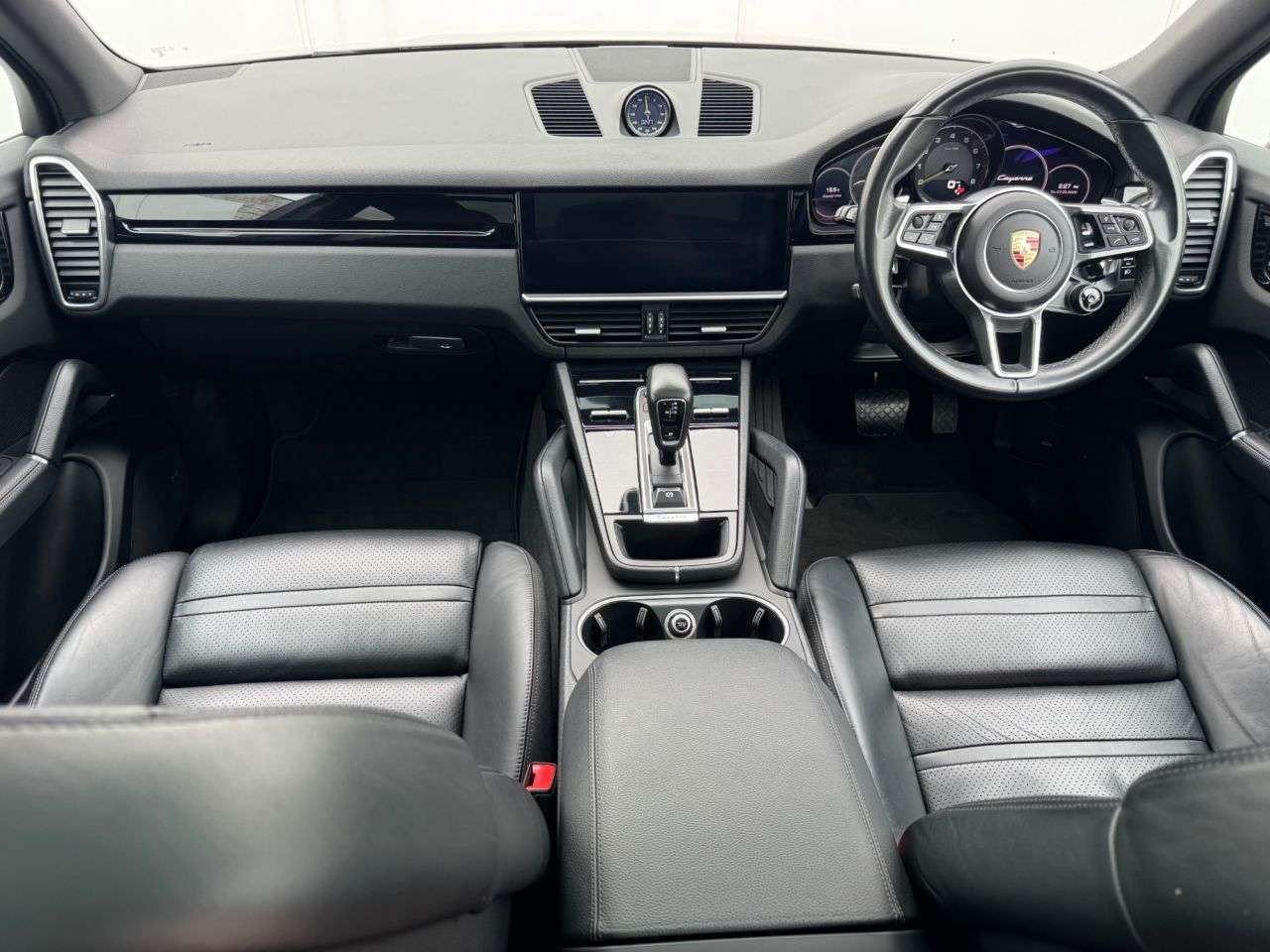 2020 PORSCHE CAYENNE 2020 PORSCHE CAYENNE