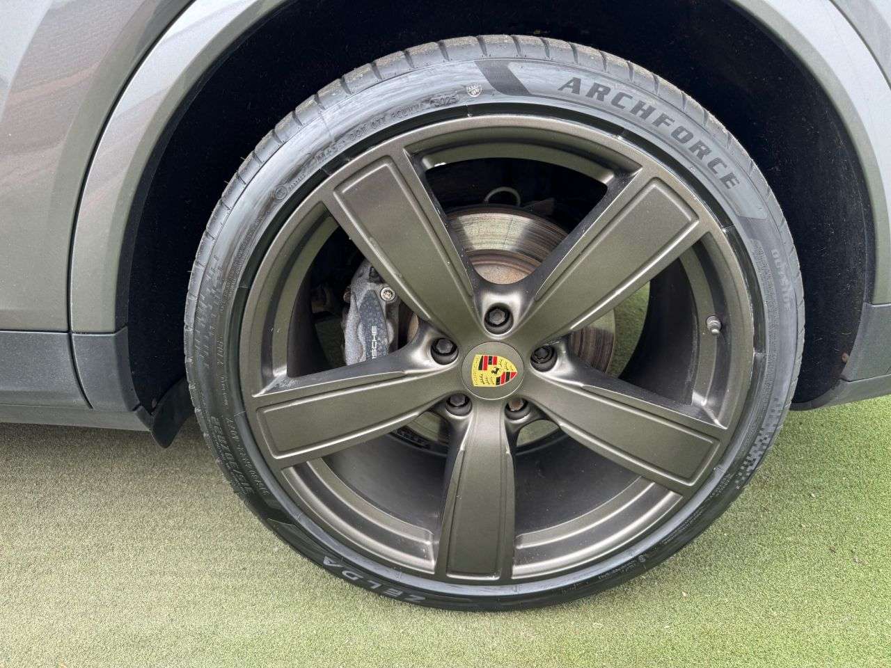 2020 PORSCHE CAYENNE 2020 PORSCHE CAYENNE