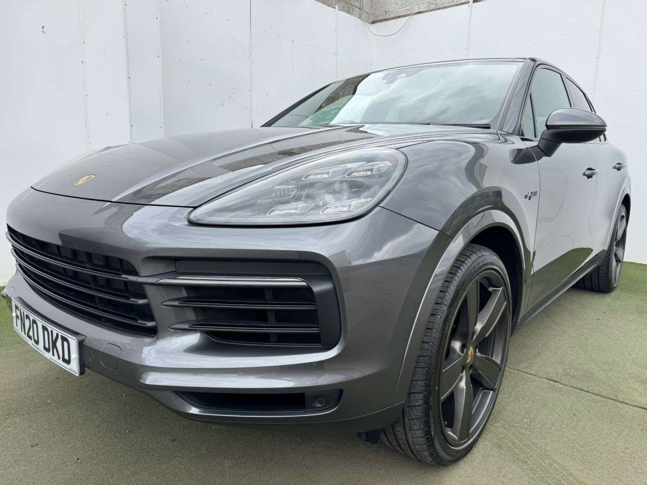 2020 PORSCHE CAYENNE 2020 PORSCHE CAYENNE
