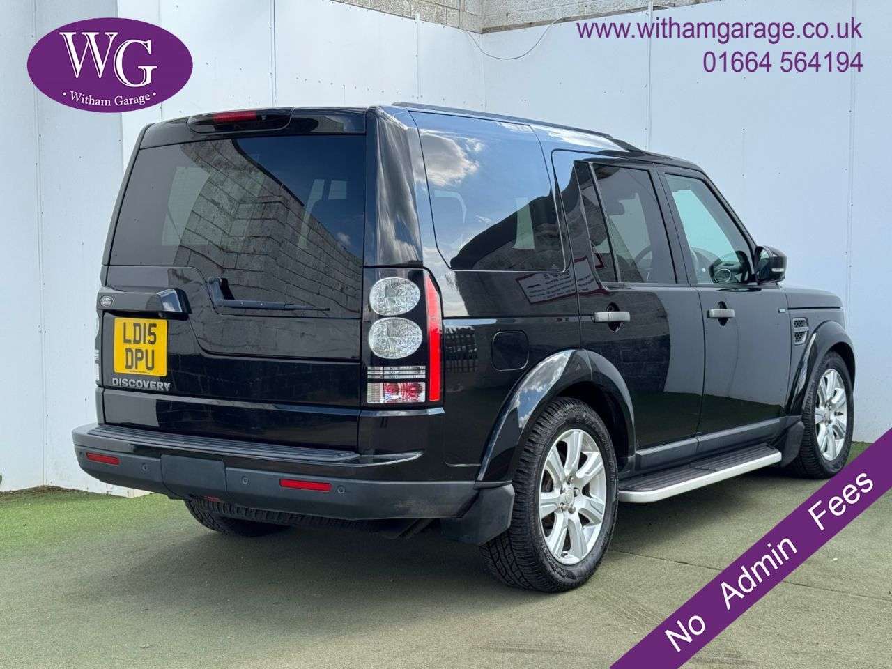 A 2015 LAND ROVER DISCOVERY 4 3.0 SD V6 SE Tech SUV 5dr Diesel Auto 4WD Euro 5 (s/s) (255 bhp) A 2015 LAND ROVER DISCOVERY 4 3.0 SD V6 SE Tech SUV 5dr Diesel Auto 4WD Euro 5 (s/s) (255 bhp)