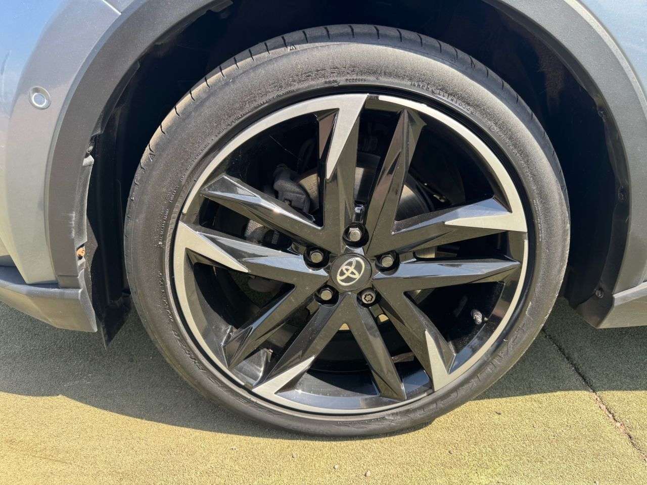 2021 TOYOTA C-HR 2021 TOYOTA C-HR