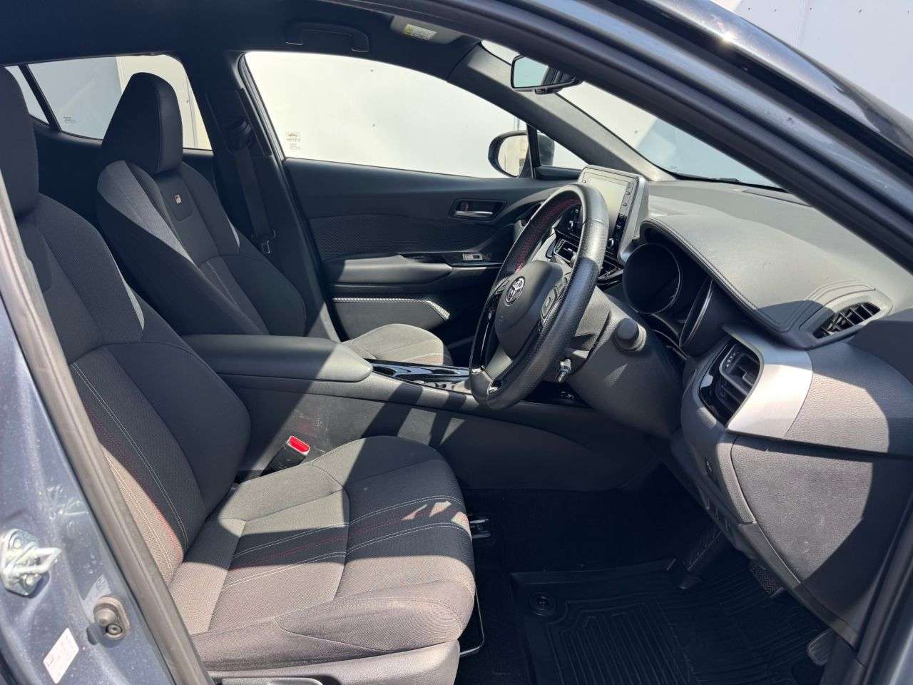 2021 TOYOTA C-HR 2021 TOYOTA C-HR