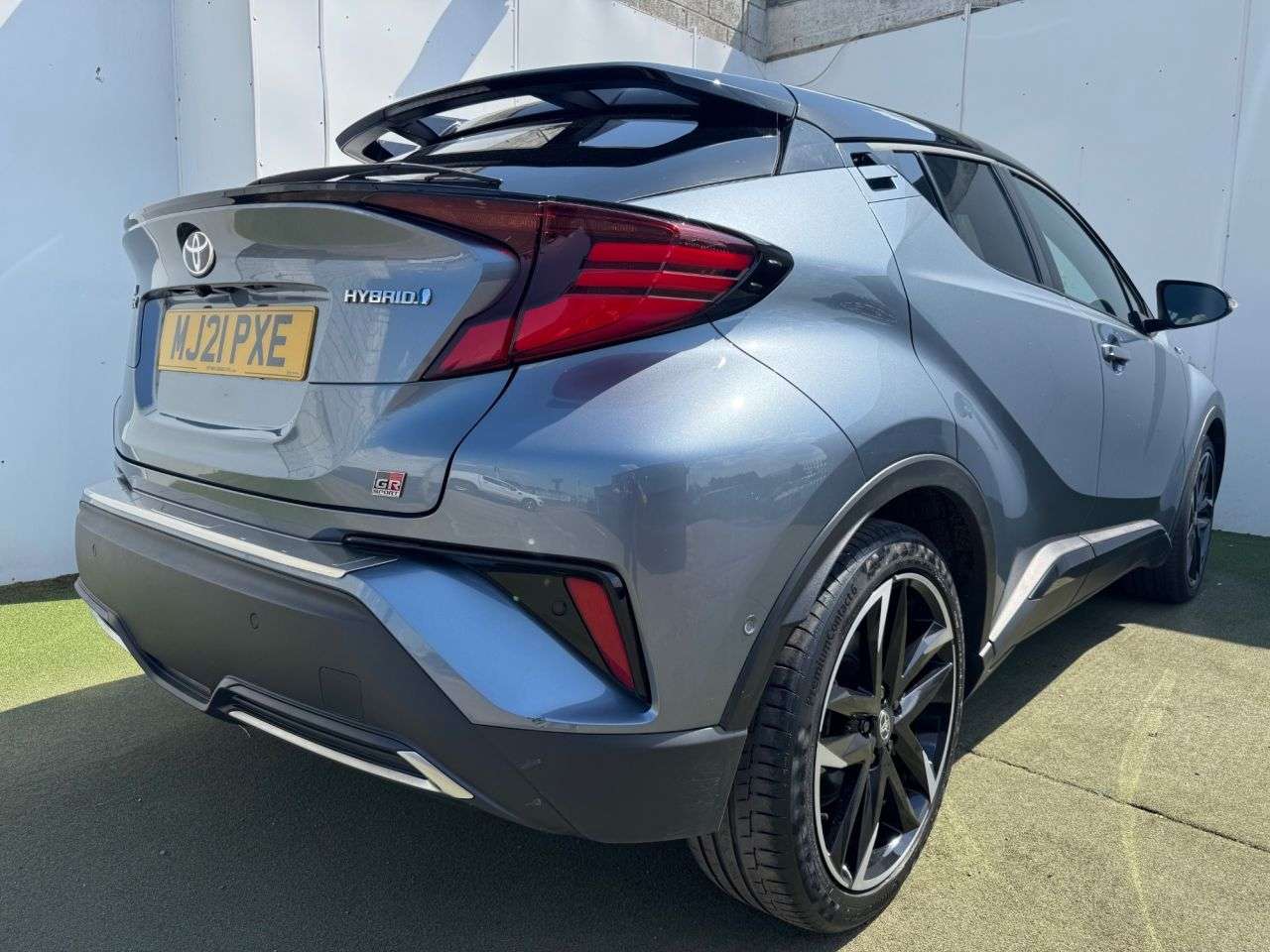 2021 TOYOTA C-HR 2021 TOYOTA C-HR