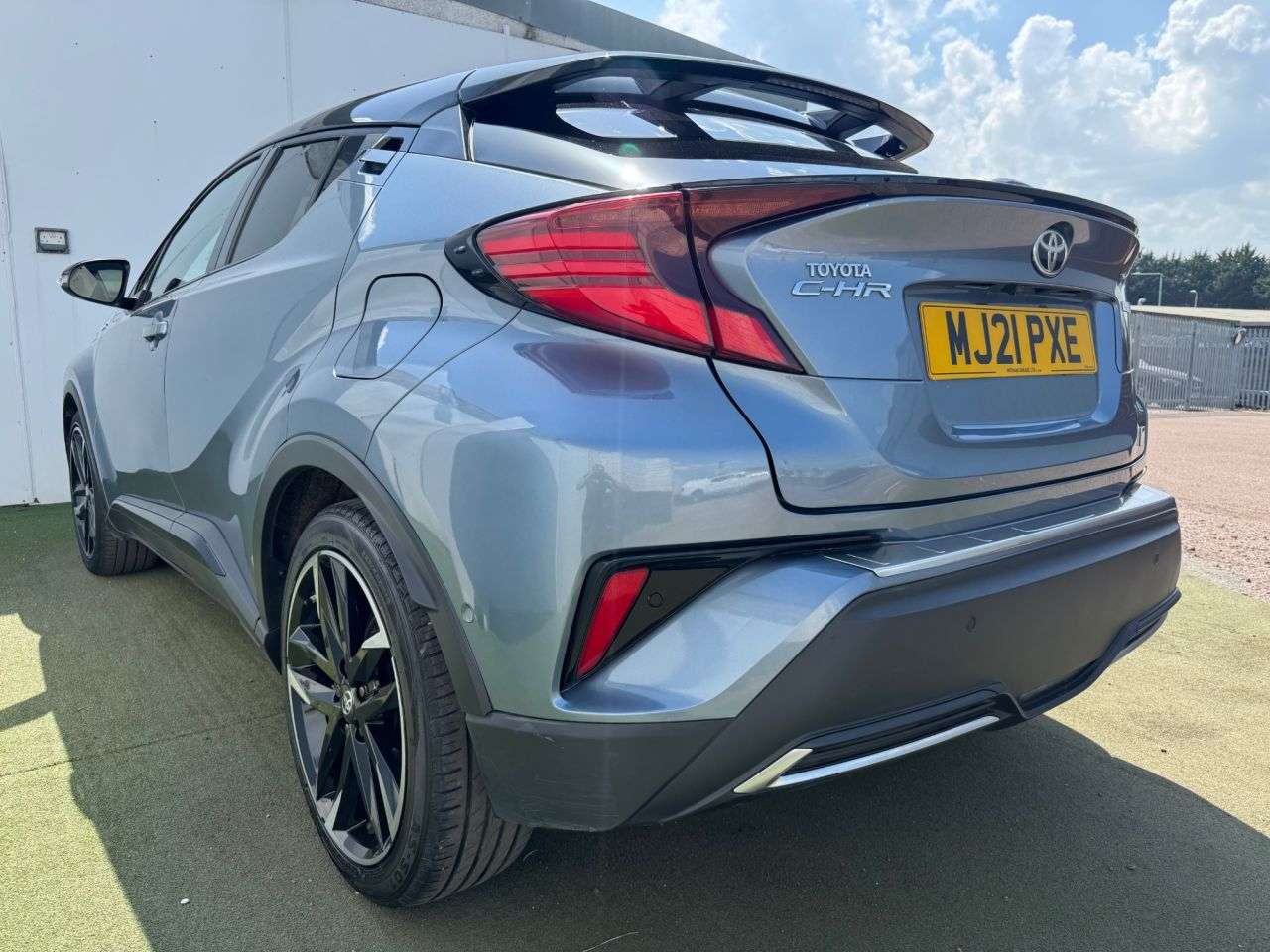 2021 TOYOTA C-HR 2021 TOYOTA C-HR