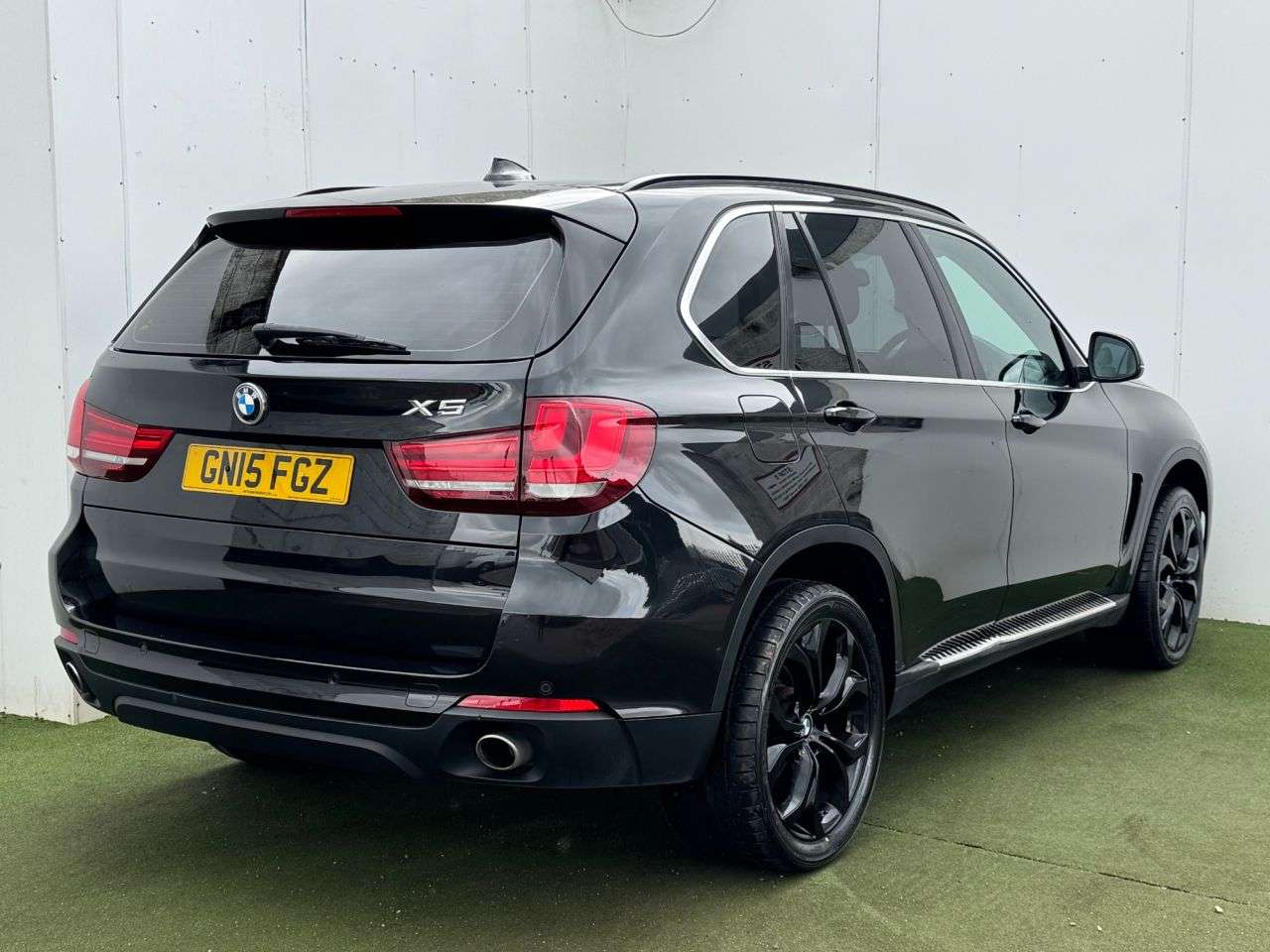 A 2015 BMW X5 XDRIVE30D SE A 2015 BMW X5 XDRIVE30D SE
