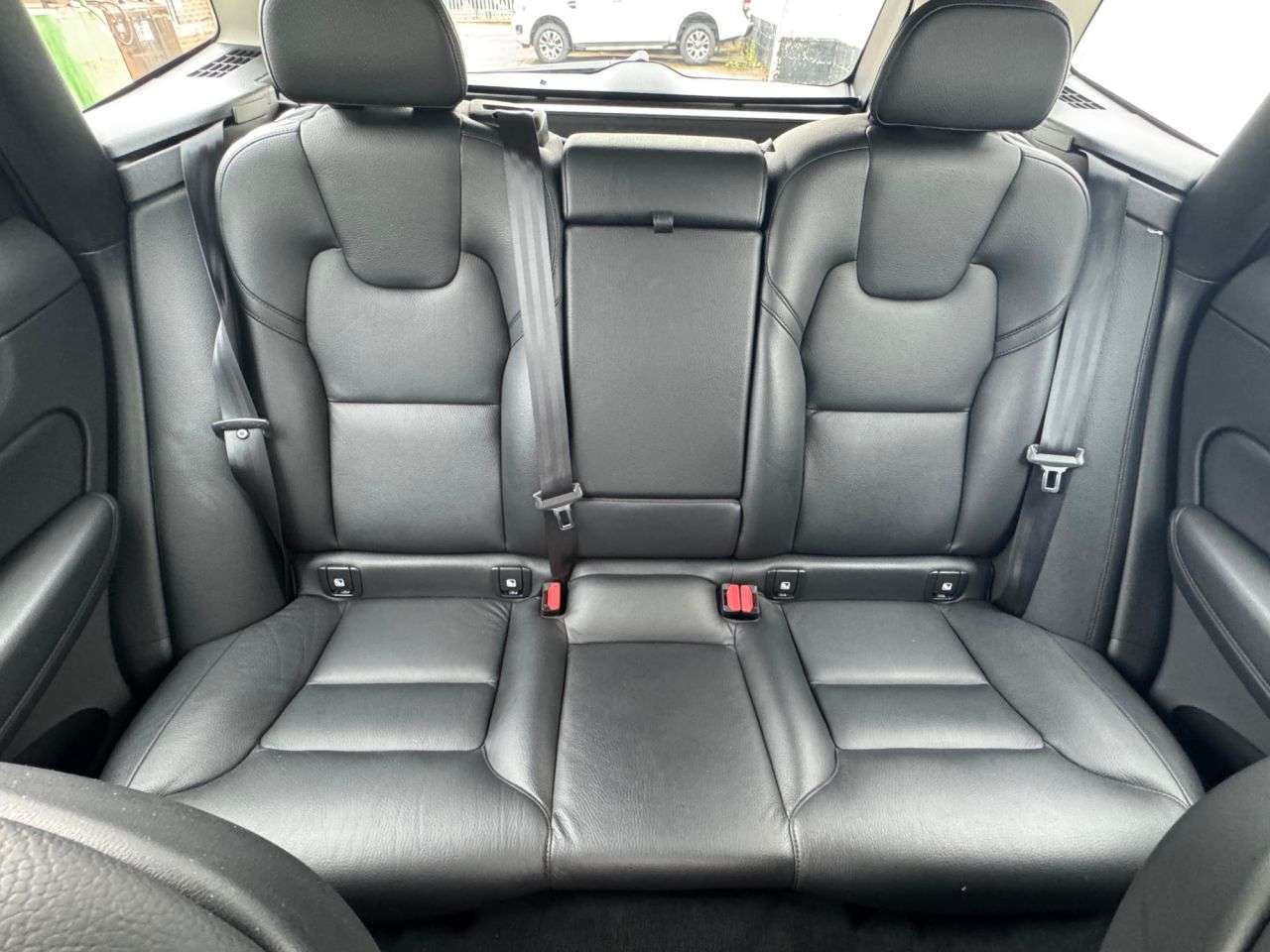 2021 VOLVO XC60 2021 VOLVO XC60