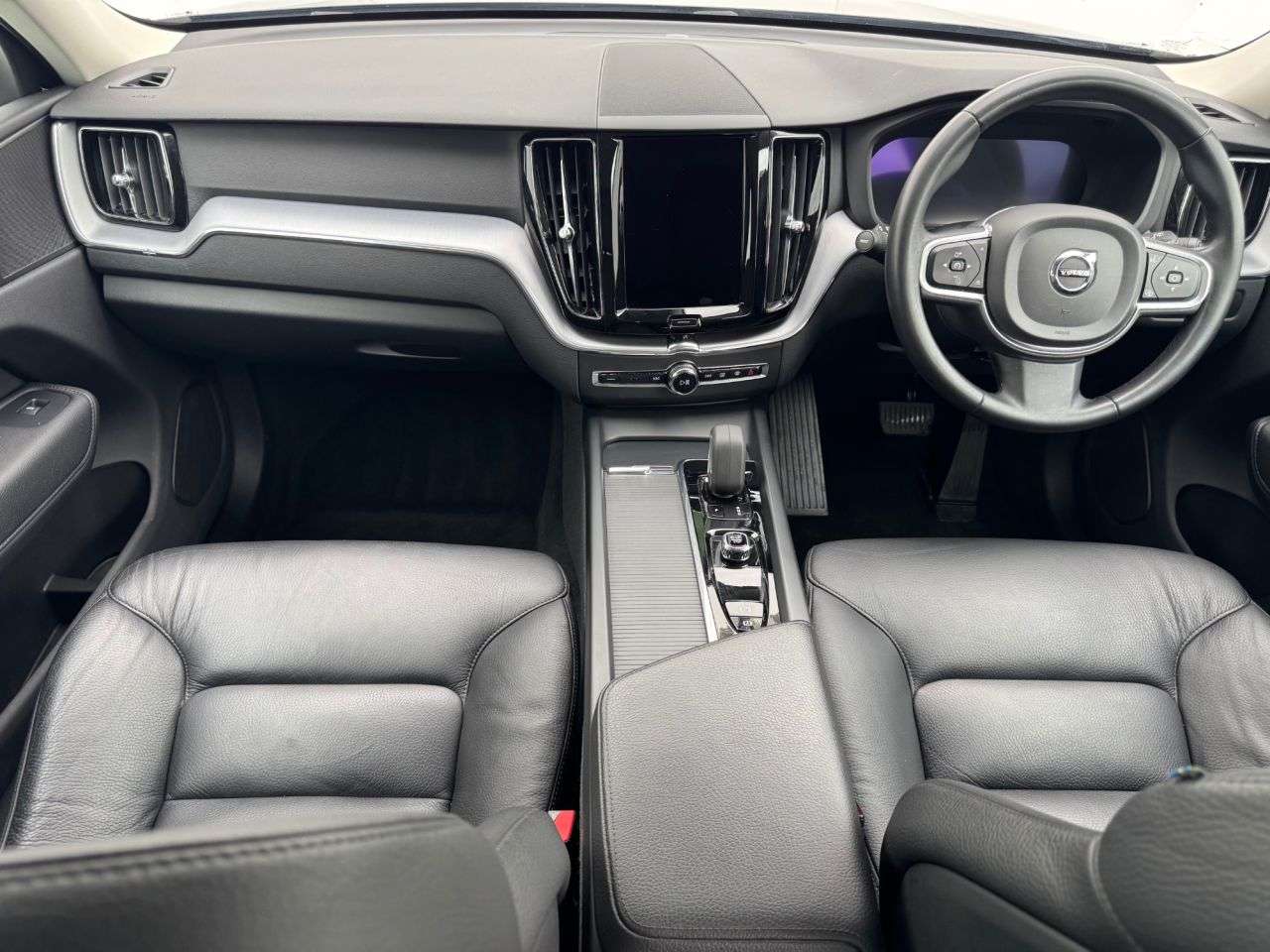 2021 VOLVO XC60 2021 VOLVO XC60