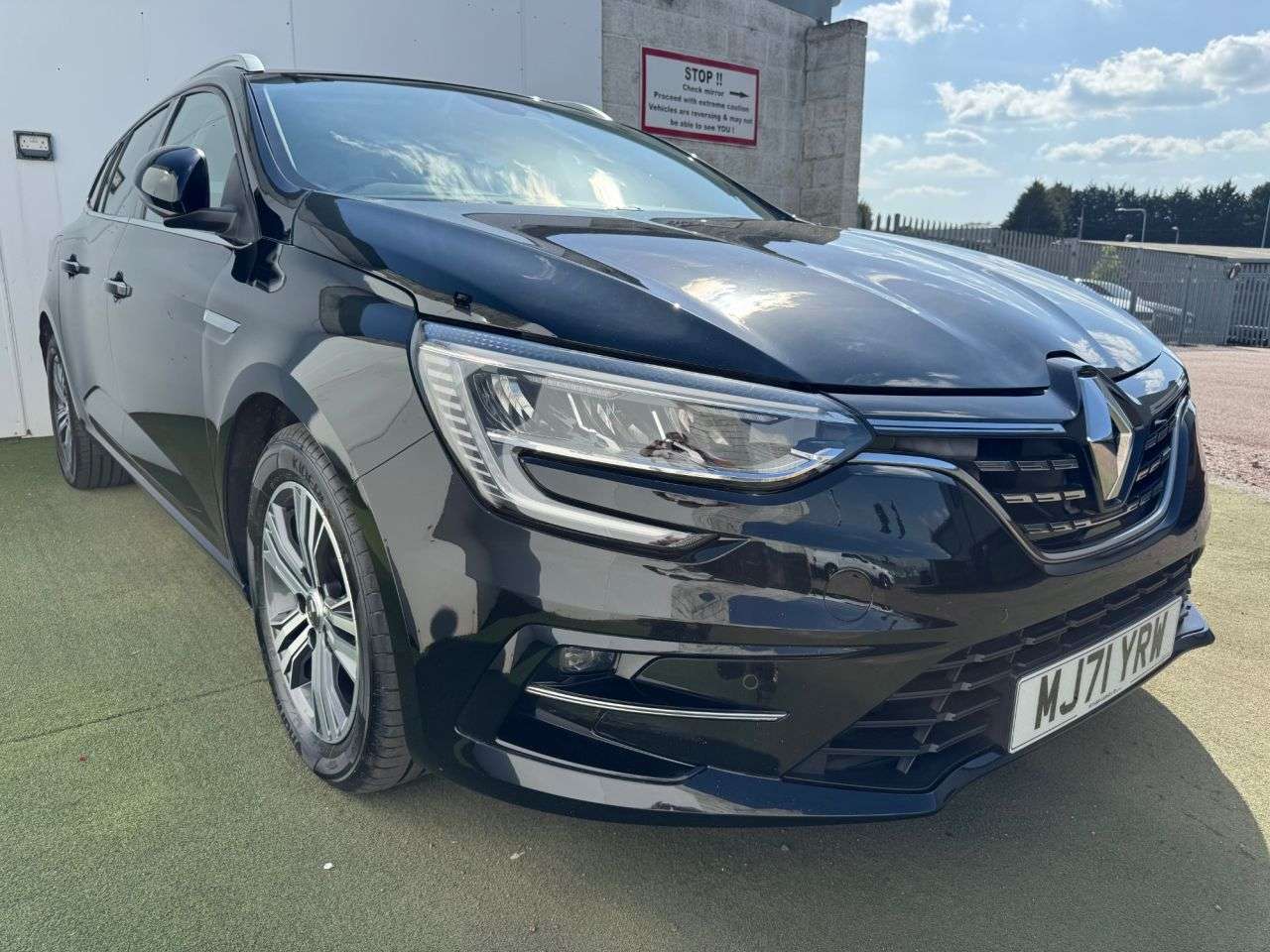 2021 RENAULT MEGANE 2021 RENAULT MEGANE
