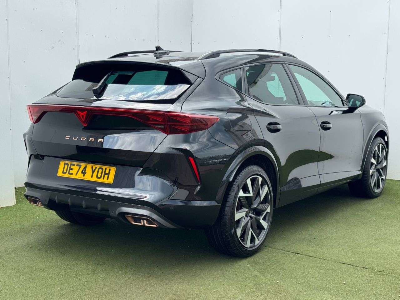 A 2024 CUPRA FORMENTOR 1.5 eHybrid 25.8kWh V2 SUV 5dr Petrol Plug-in Hybrid DSG Euro 6 (s/s) (204 A 2024 CUPRA FORMENTOR 1.5 eHybrid 25.8kWh V2 SUV 5dr Petrol Plug-in Hybrid DSG Euro 6 (s/s) (204
