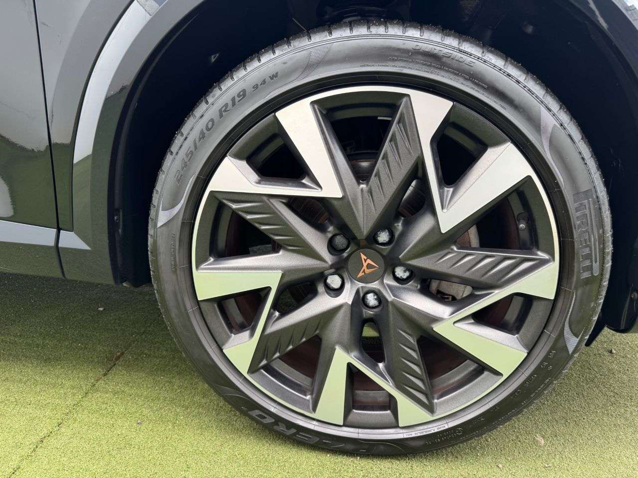 2024 CUPRA FORMENTOR 2024 CUPRA FORMENTOR