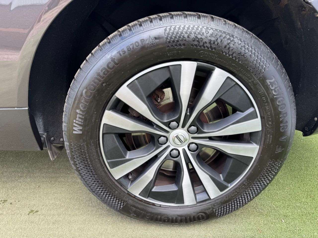2021 VOLVO XC60 2021 VOLVO XC60