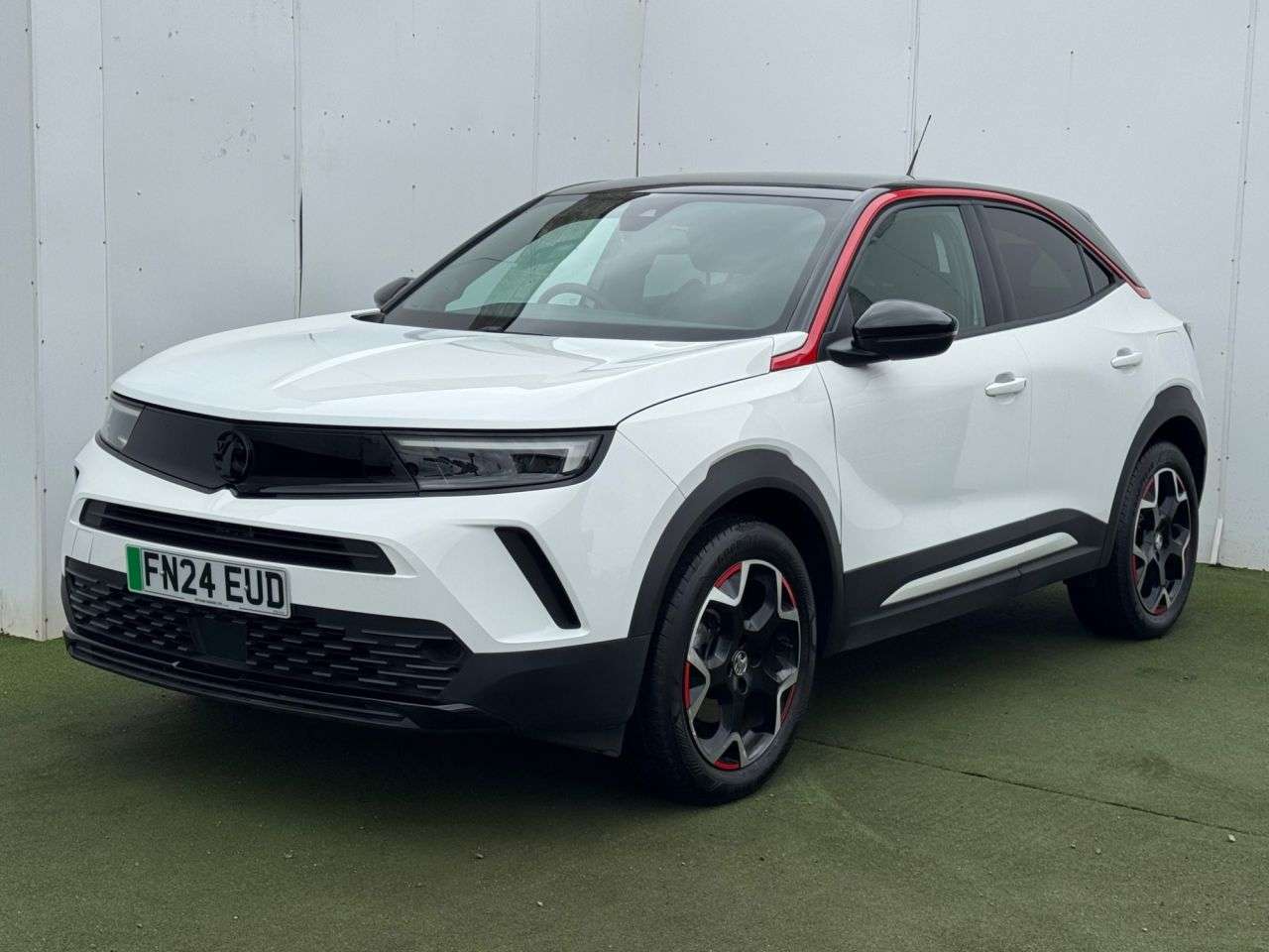 A 2024 VAUXHALL MOKKA ELECTRIC 50kWh GS SUV 5dr Electric Auto (136 ps) A 2024 VAUXHALL MOKKA ELECTRIC 50kWh GS SUV 5dr Electric Auto (136 ps)