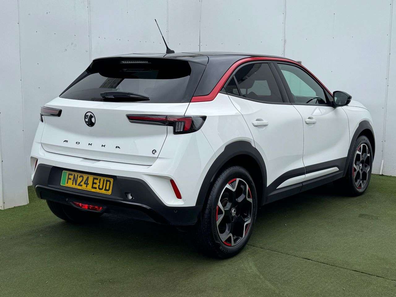 A 2024 VAUXHALL MOKKA ELECTRIC 50kWh GS SUV 5dr Electric Auto (136 ps) A 2024 VAUXHALL MOKKA ELECTRIC 50kWh GS SUV 5dr Electric Auto (136 ps)