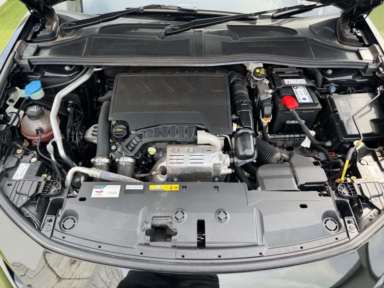 2024 PEUGEOT 408 2024 PEUGEOT 408