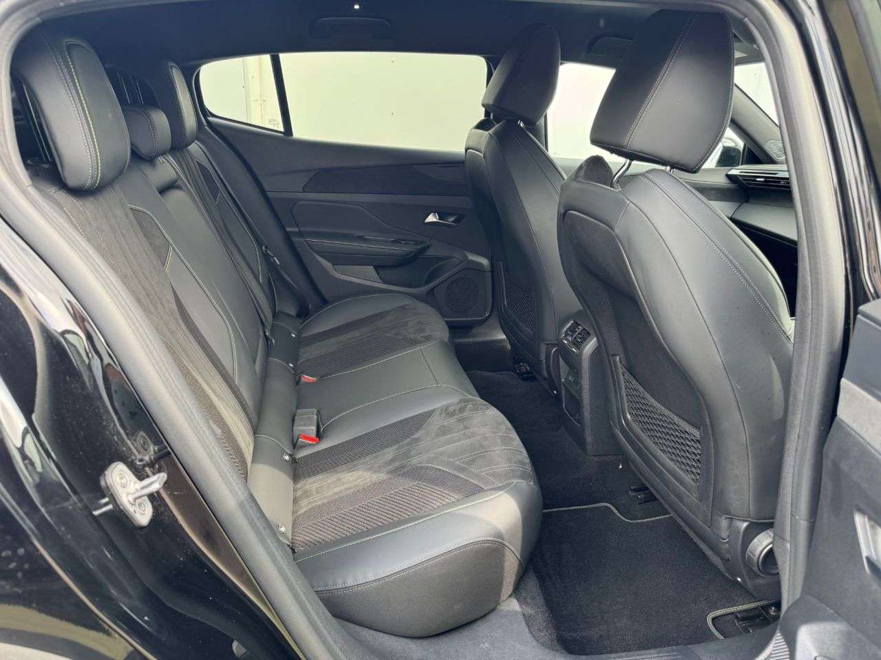 2024 PEUGEOT 408 2024 PEUGEOT 408