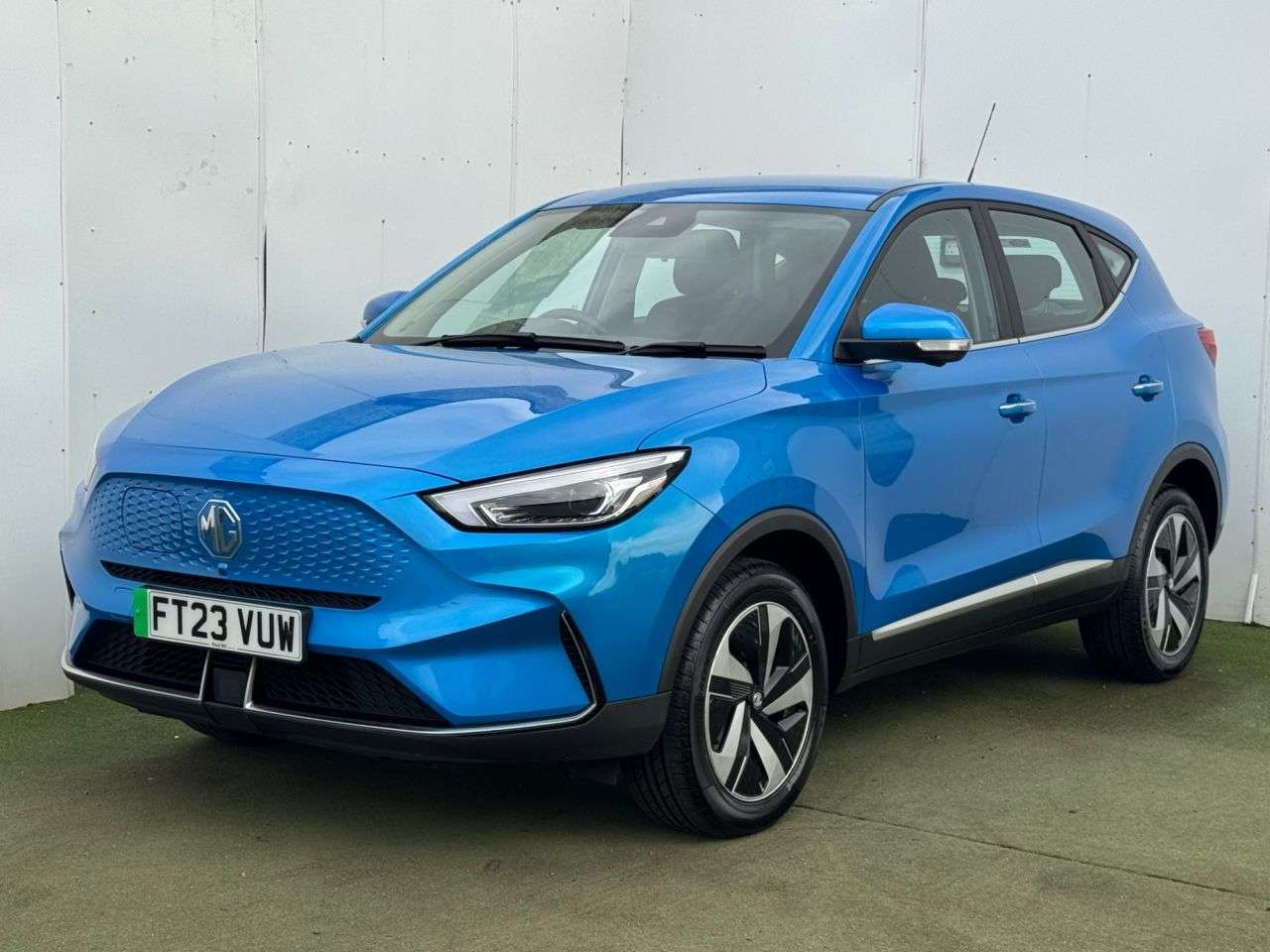 A 2023 MG MG ZS 51.1kWh SE SUV 5dr Electric Auto (176 ps) A 2023 MG MG ZS 51.1kWh SE SUV 5dr Electric Auto (176 ps)