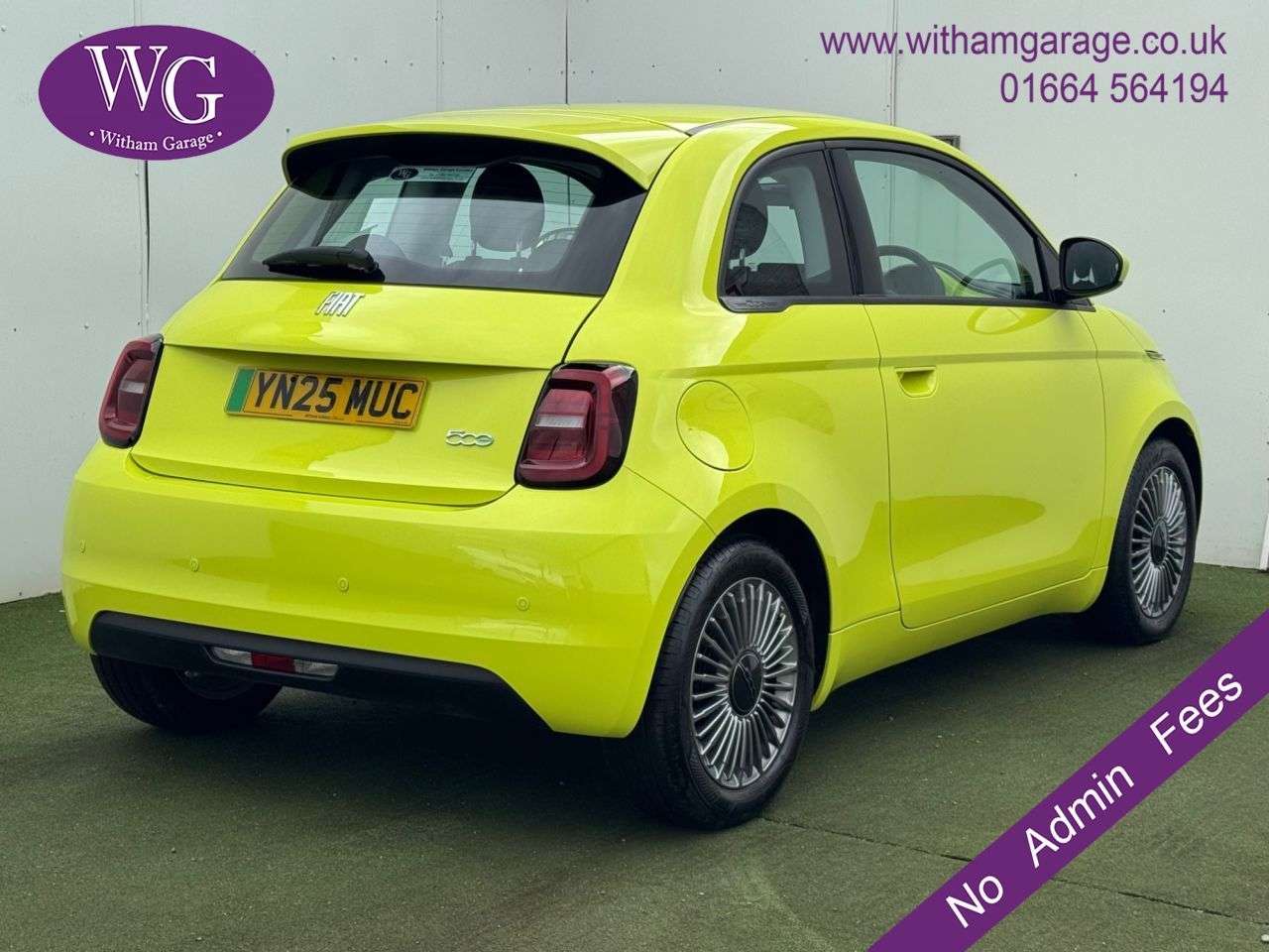 A 2025 FIAT 500E 42kWh Hatchback 3dr Electric Auto (118 ps) A 2025 FIAT 500E 42kWh Hatchback 3dr Electric Auto (118 ps)
