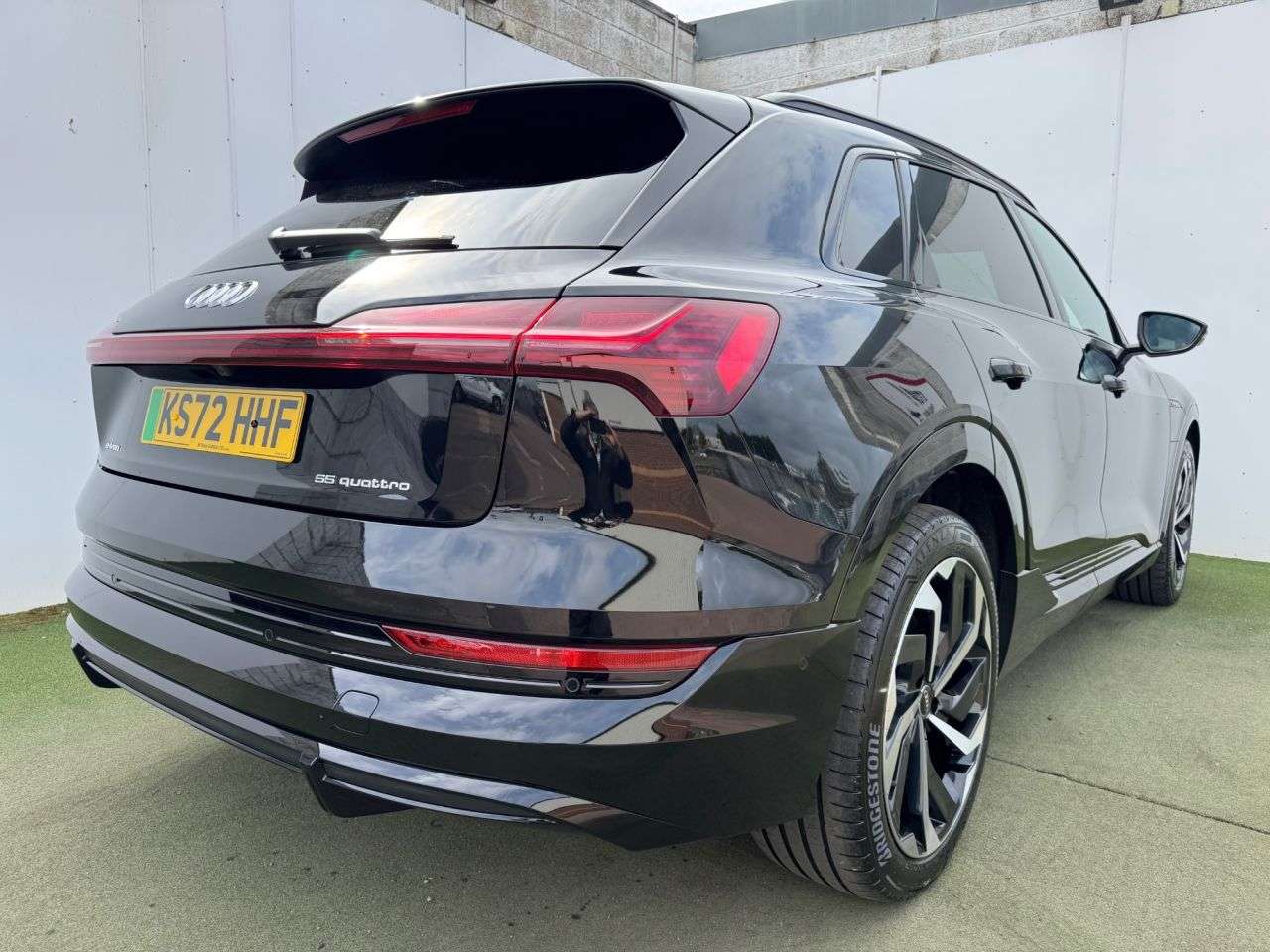 2022 AUDI E-TRON 2022 AUDI E-TRON