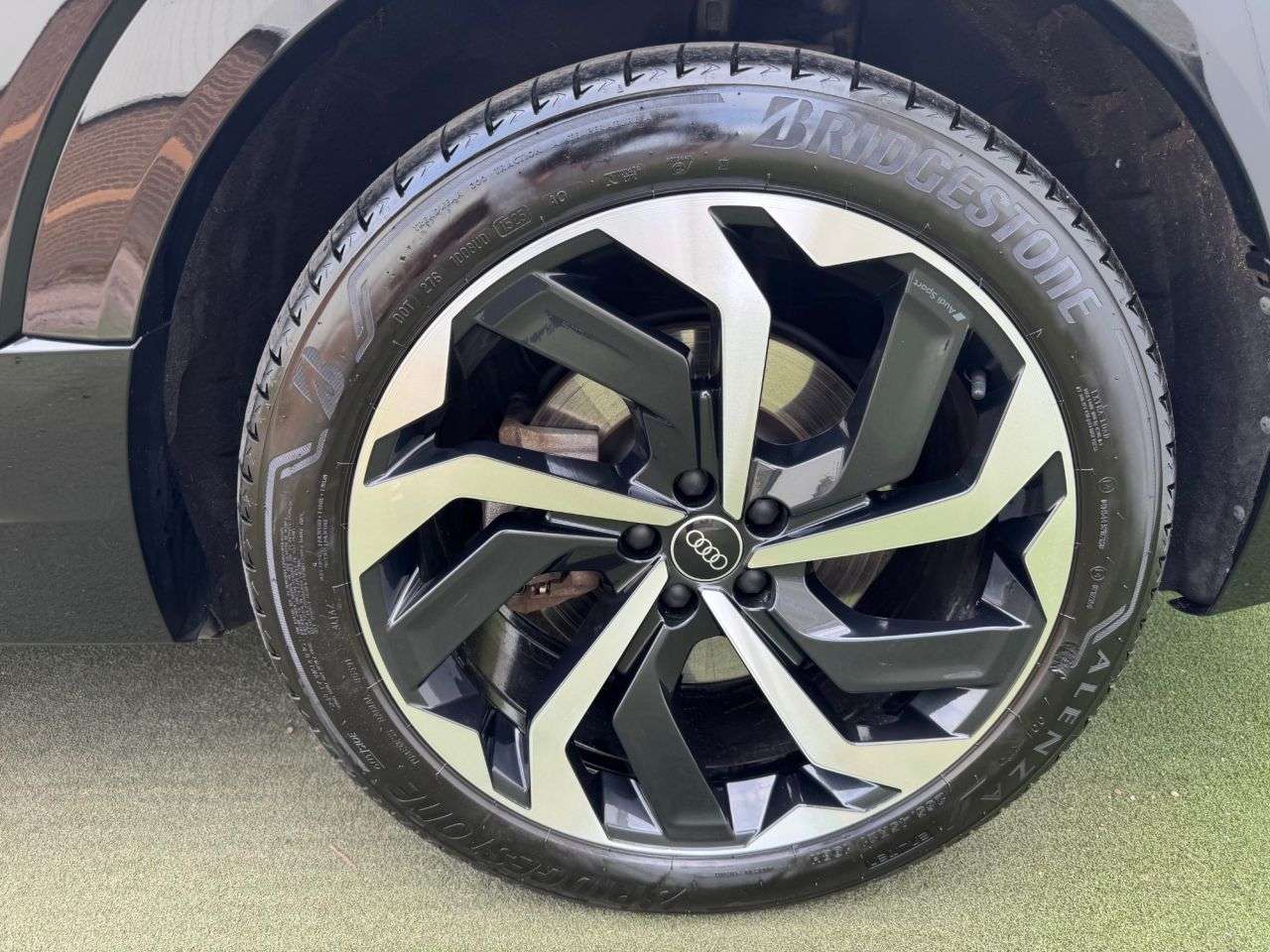 2022 AUDI E-TRON 2022 AUDI E-TRON