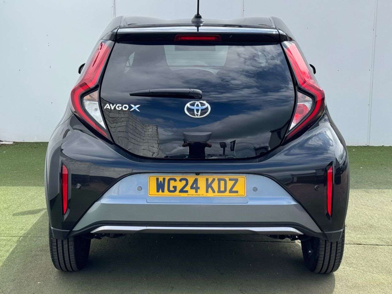 2024 TOYOTA AYGO X 2024 TOYOTA AYGO X