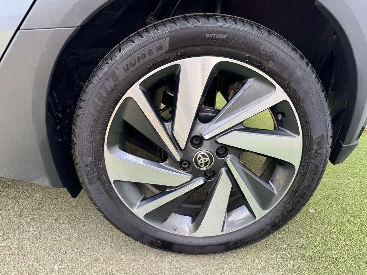 2024 TOYOTA AYGO X 2024 TOYOTA AYGO X